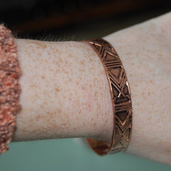 Aztec print copper colour bangle - Picture 2 of 3